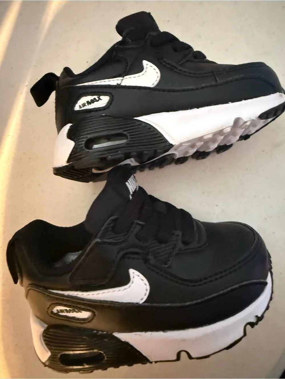 Nike classic black
